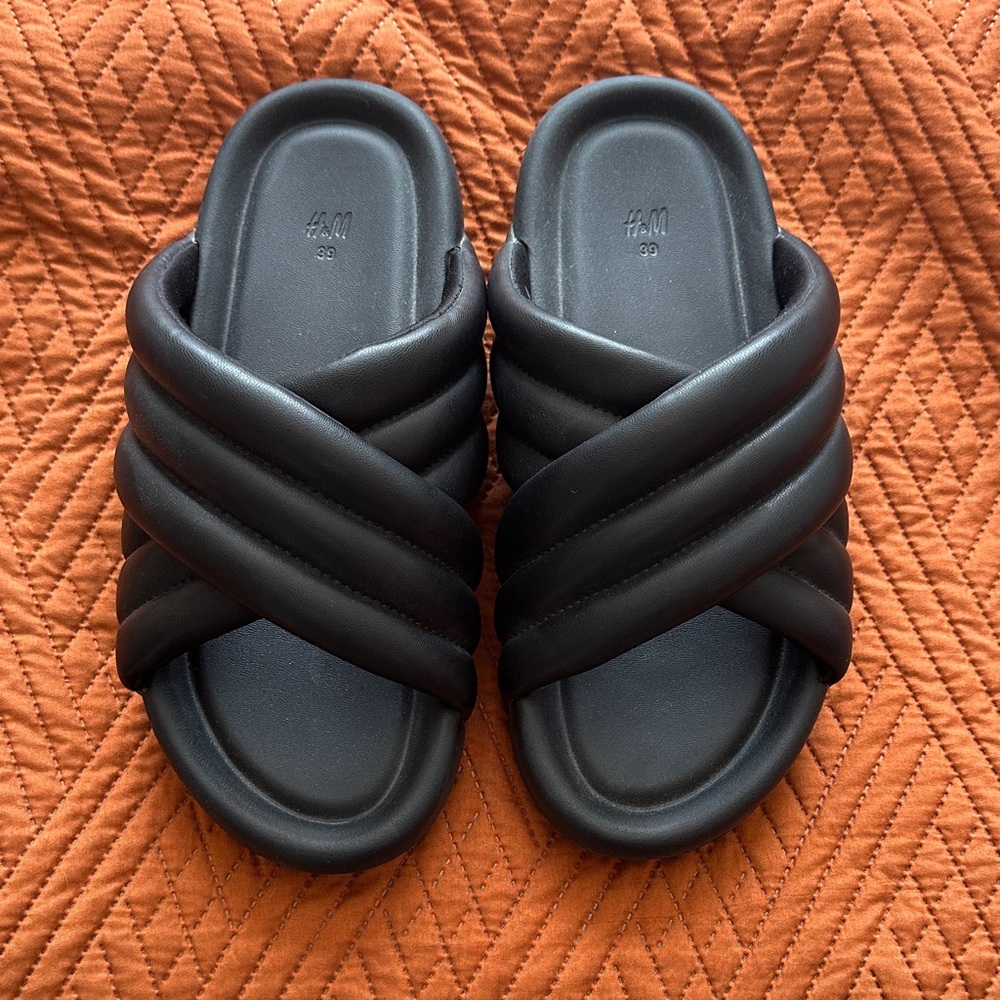 H&M Black Slide Sandals